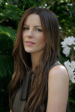 Kate Beckinsale picture