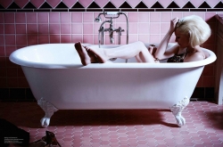 Kirsten Dunst picture