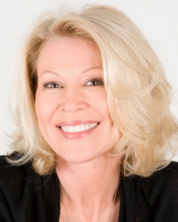 Leslie Easterbrook picture