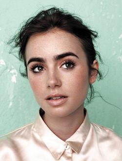 Lily Collins picture