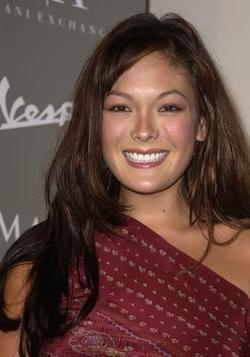 Lindsay Price picture