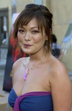 Lindsay Price picture