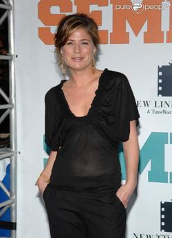 Maura Tierney picture