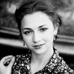 Nadezhda Tolubeeva picture