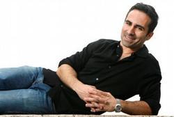 Nestor Carbonell picture