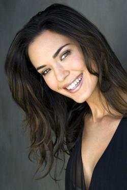 Odette Annable picture