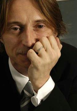 Robert Carlyle picture