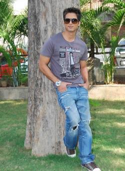 Shahid Kapoor picture