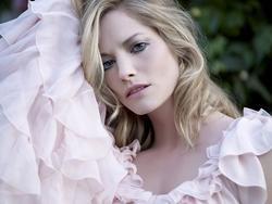 Sienna Guillory picture