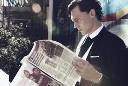 Tom Hiddleston picture