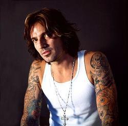 Tommy Lee picture