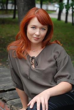 Yuliya Svezhakova picture